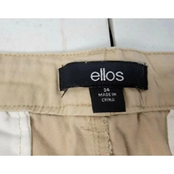 ELLOS KHAKI BEIGE CHINO SHORTS PLUS SIZE 24, INSEAM 5.5" - Picture 2 of 4